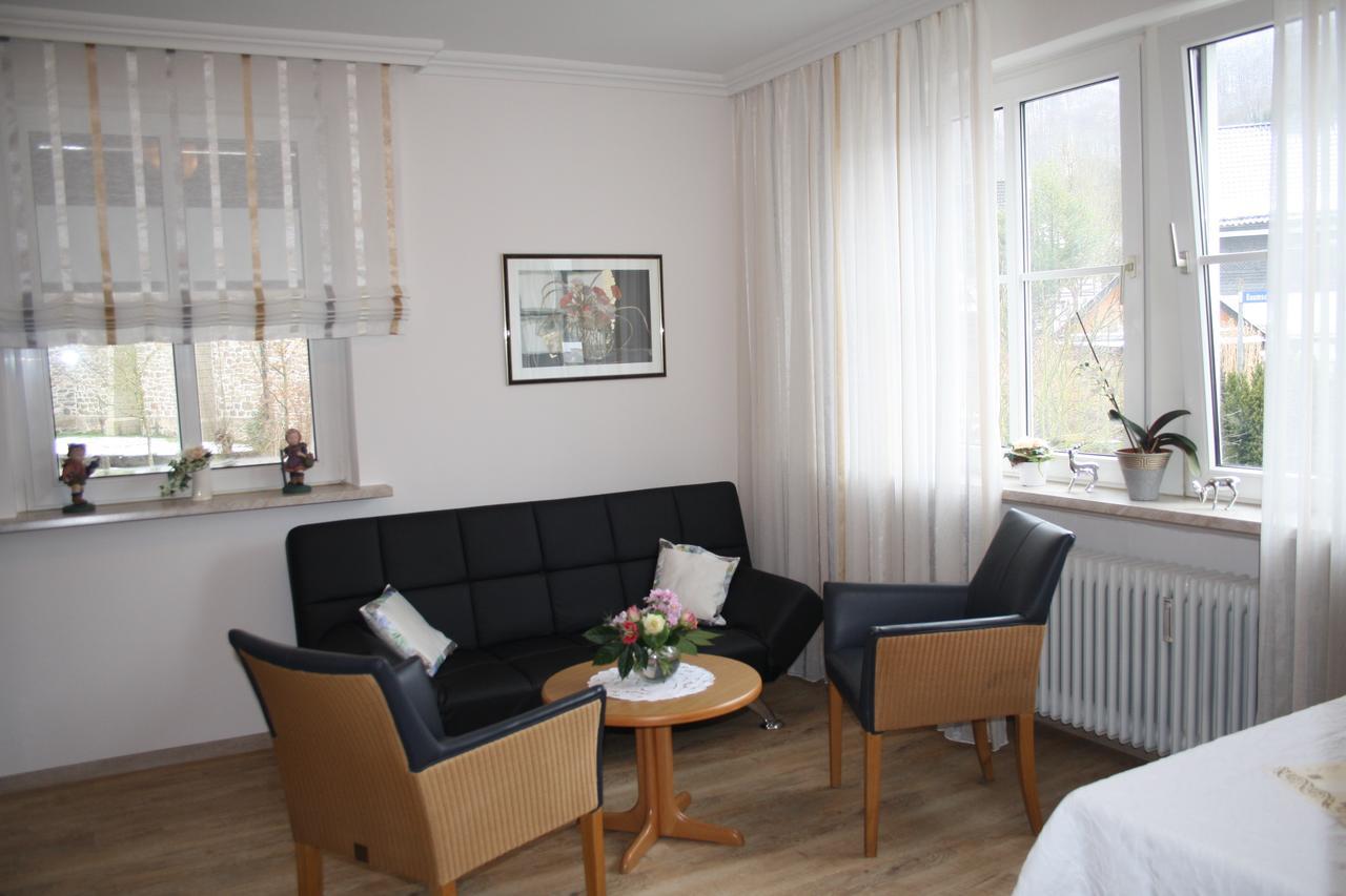 Pension / Ferienwohnung Allebrodt Lennestadt Pokoj fotografie